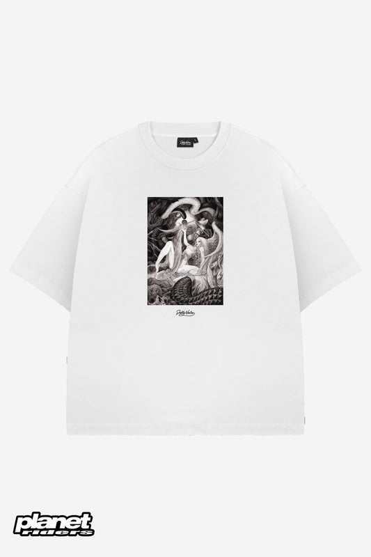 Framing Eve Over Tee Dolly Noire, White